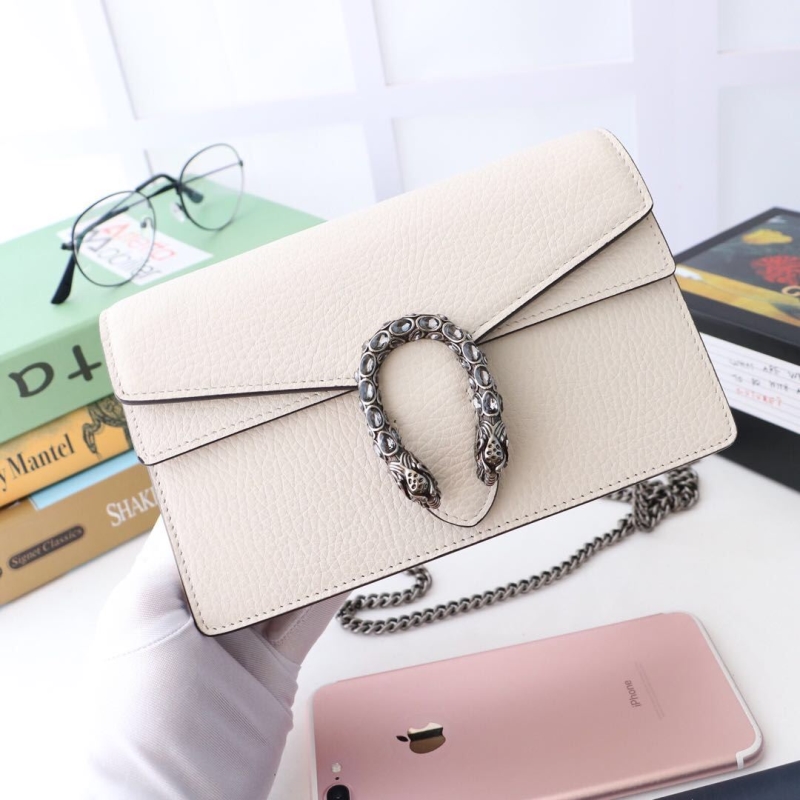 G*u*i wallets & purse